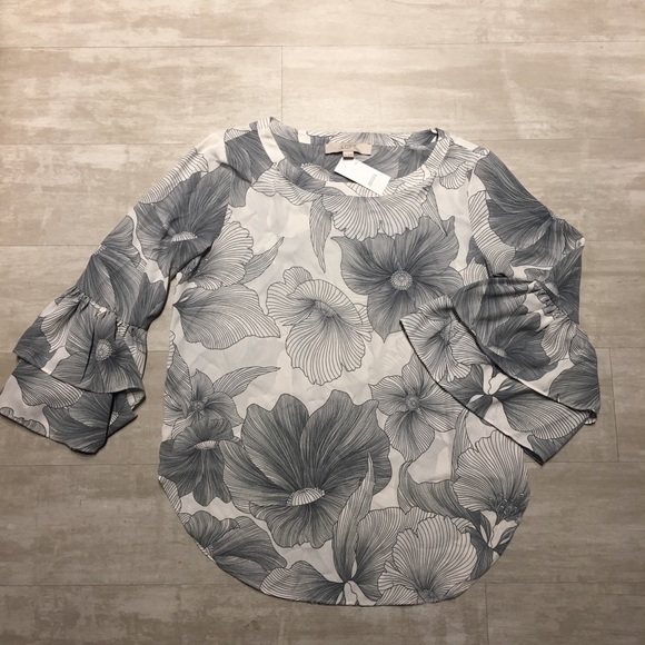 LOFT Hibiscus Tiered Bell Sleeve Top - Picture 6 of 6